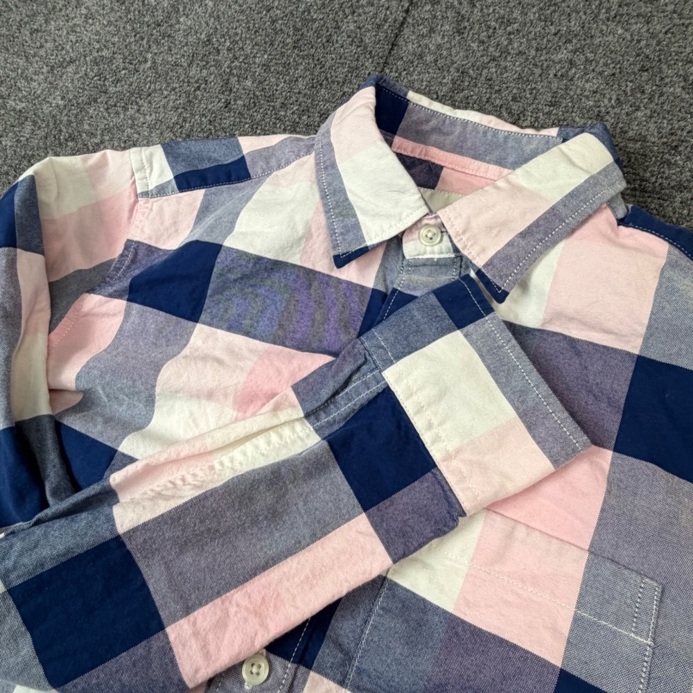 VTG American Eagle Mens XS Classic Fit Pink Navy Buffalo Plaid Button Down Shirt